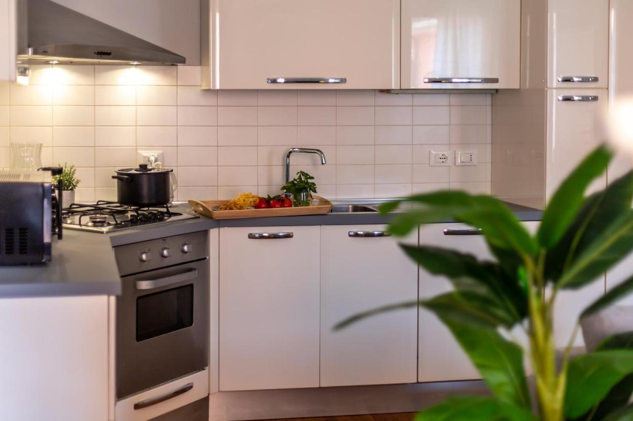 Apartamento Housmart Capo Di Lucca 1 Bolonia Exterior foto